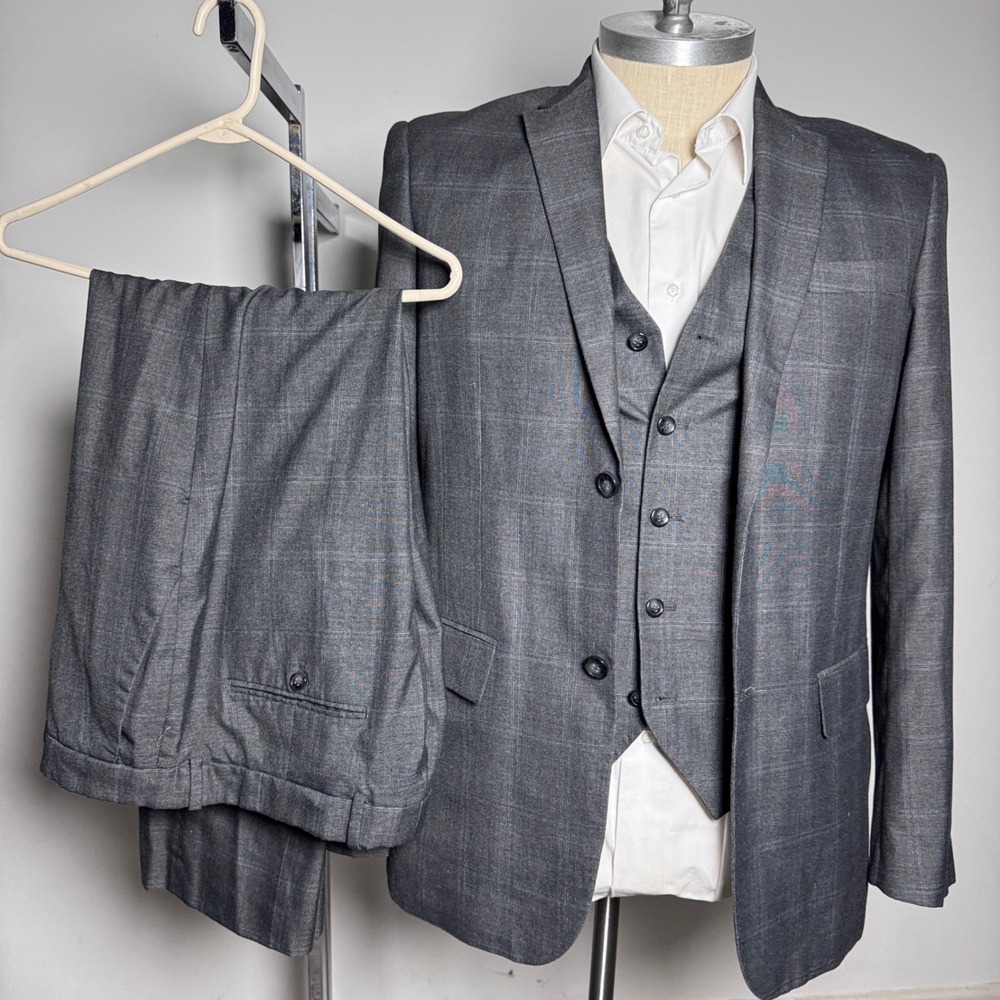 Perry Ellis 3 Piece Suit Mens XL (44R) 34W Grey Glen Plaid Modern 2 Button Vest